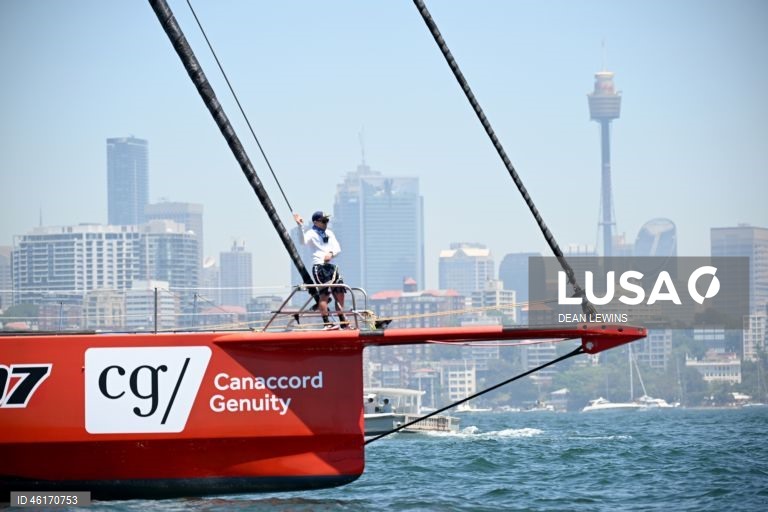 Austrália: SOLAS Big Boat Challenge 2025 no porto de Sydney