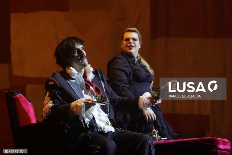 Teatro: Ensaio de imprensa da peça “Prometo-me Moderna”