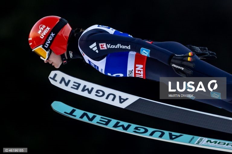 Alemanha: Taça do Mundo de Saltos de Esqui da FIS em Klingenthal
