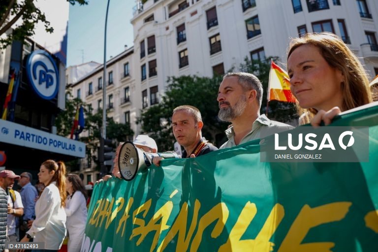 Espanha: Manifestação em Madrid contra o governo de Pedro Sanchez