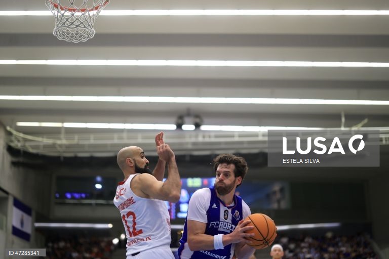 FC Porto conquista a Liga Portuguesa de Basquetebol após vencer o Benfica