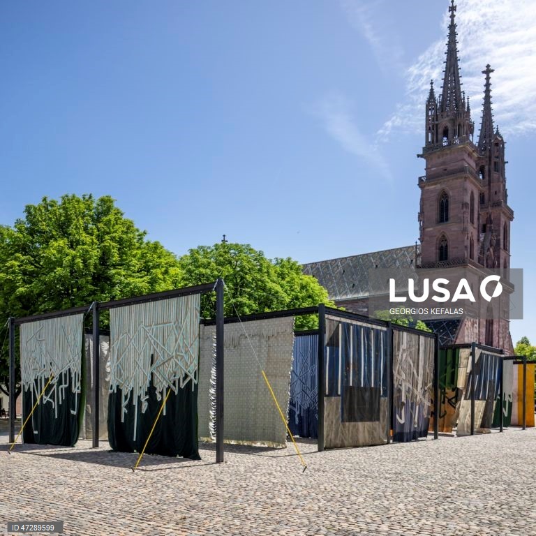 Suiça: Feira de arte Art Basel 2026 em Basileia