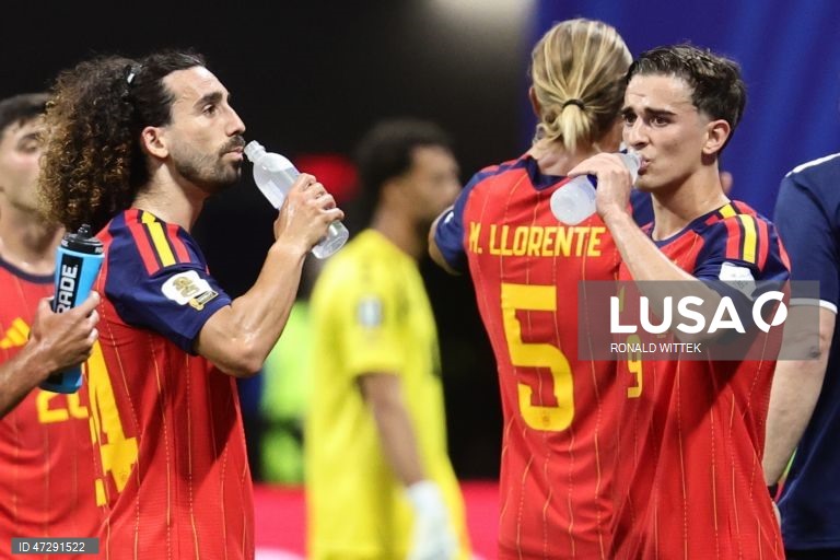 A seleção de Cabo Verde, estreante em campeonatos do mundo, impôs hoje um surpreendente empate 0-0 frente à campeã europeia Espanha, em jogo da primeira jornada do Grupo H, disputado em Atlanta.
