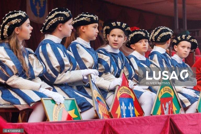 Bélgica: Procissão Ommegang em Bruxelas
