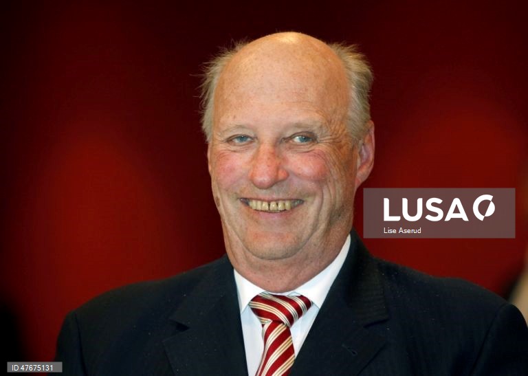 Noruega: Rei Harald V morre aos 89 anos