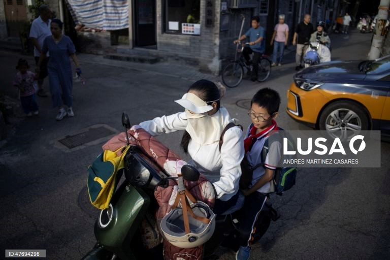 China: primeiro dia de escola em Pequim