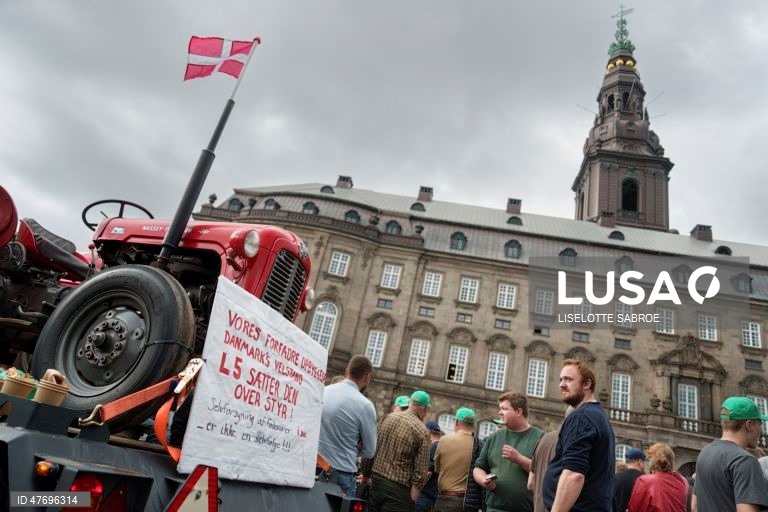 Dinamarca: Manifestação de agricultores contra proposta de lei sobre o uso de fertilizantes