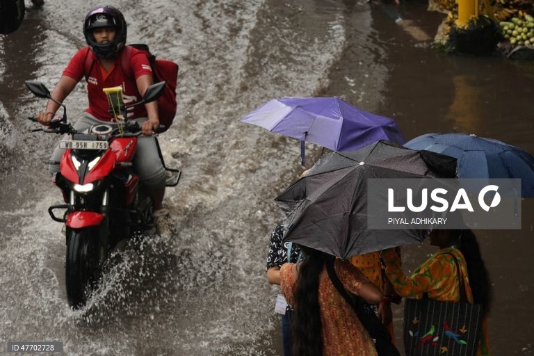 Índia: Chuvas das monções em Kolkata