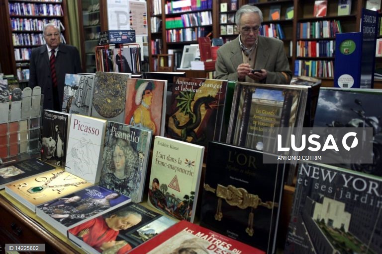 Venda de livros aumenta 10% no segundo trimestre face ao mesmo período de 2024