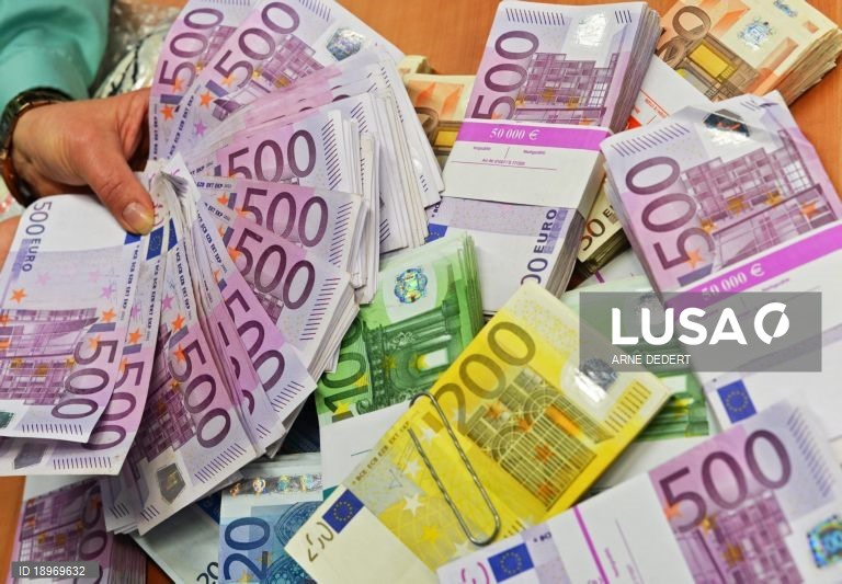 Banco Mundial aprova pacote de 1,1 mil milhões de dólares para reformas em Angola