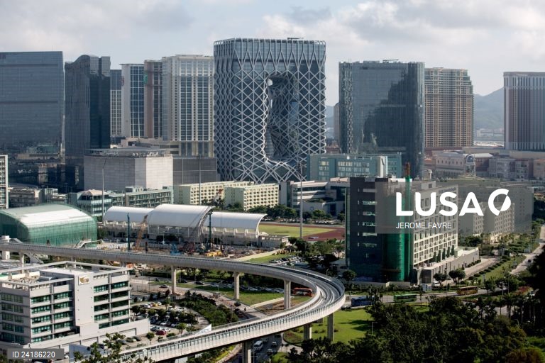 Lucros da operadora do jogo em Macau Melco mais do que duplicam no primeiro trimestre