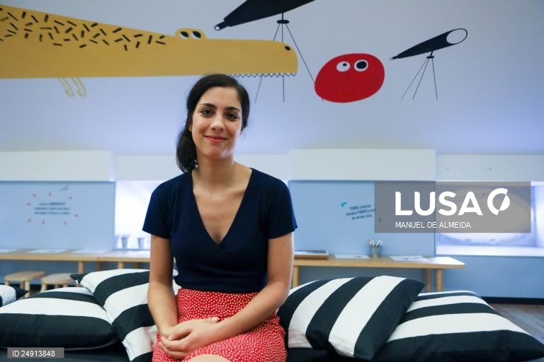 Ilustradora Catarina Sobral premiada em concurso sul-coreano de livro ilustrado