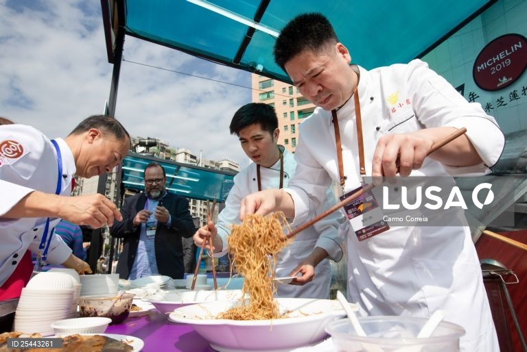 Santa Maria da Feira e Matosinhos no festival de gastronomia em Macau