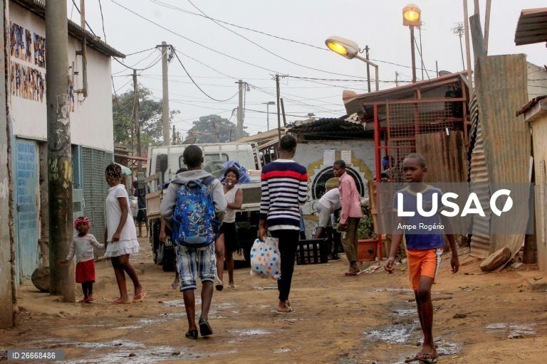 Confiança dos consumidores em Angola permaneceu negativa no 3º trimestre de 2025