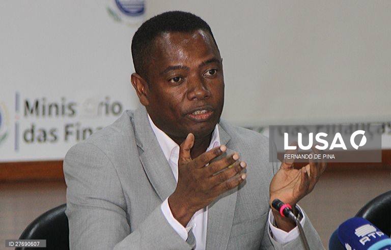 Cabo Verde pode ser país de alto rendimento numa década, diz Governo