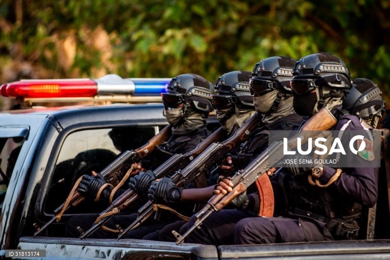 Guiné-Bissau: Militares aprovam nova Constituição com Presidente como chefe único 