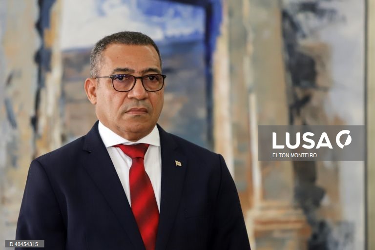 PR são-tomense acusa parlamento de promover intrigas e interesses de grupos