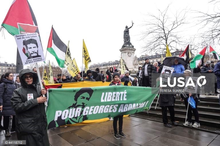 Justiça francesa liberta libanês condenado pela morte de diplomatas em 1987