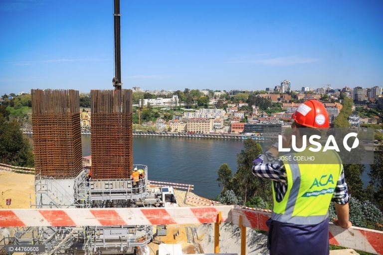 Atrasos na Linha Rubi levam Metro do Porto a não aproveitar todas as verbas do PRR