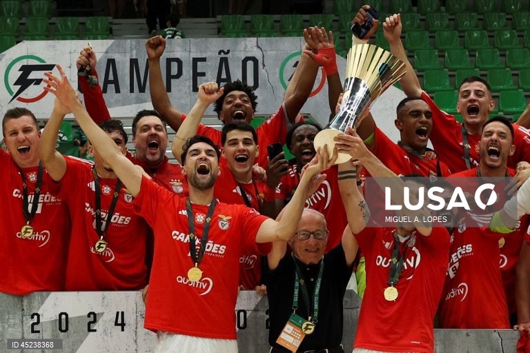 Benfica vence Sporting no jogo decisivo e ‘rouba’ título de futsal ao rival