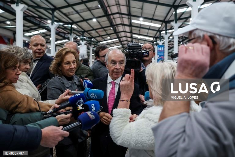 Mendes acusa adversários de quererem “criar dificuldades ao Governo” e instabilidade