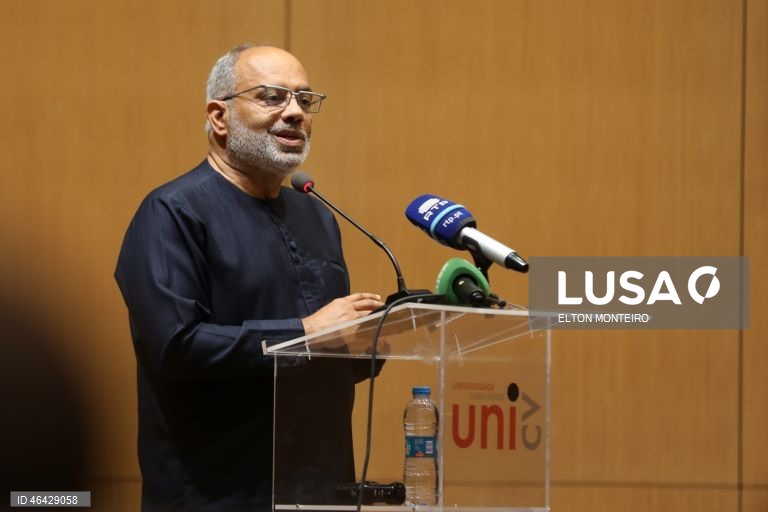 Detenção de Simões Pereira na Guiné-Bissau é “ilegalidade” para qualquer fórum – economista Carlos Lopes