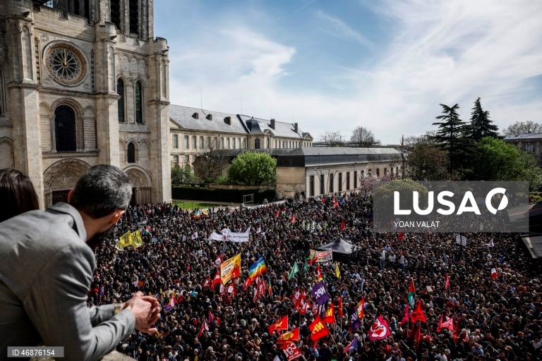 Rally against racism in Saint-Denis