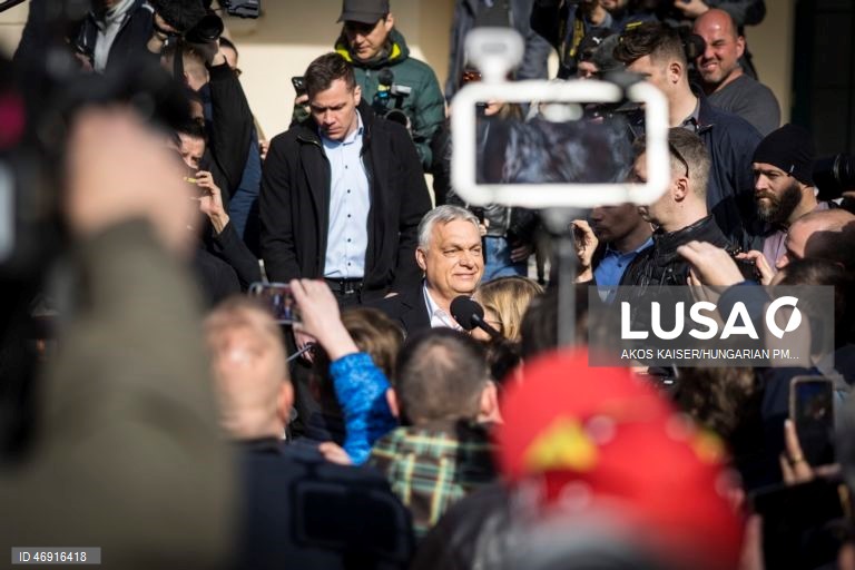 Empresários próximos de Orbán enviam fortunas para o estrangeiros - imprensa húngara