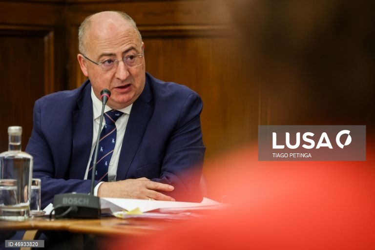 PCP requer audição urgente do ministro da Agricultura no parlamento