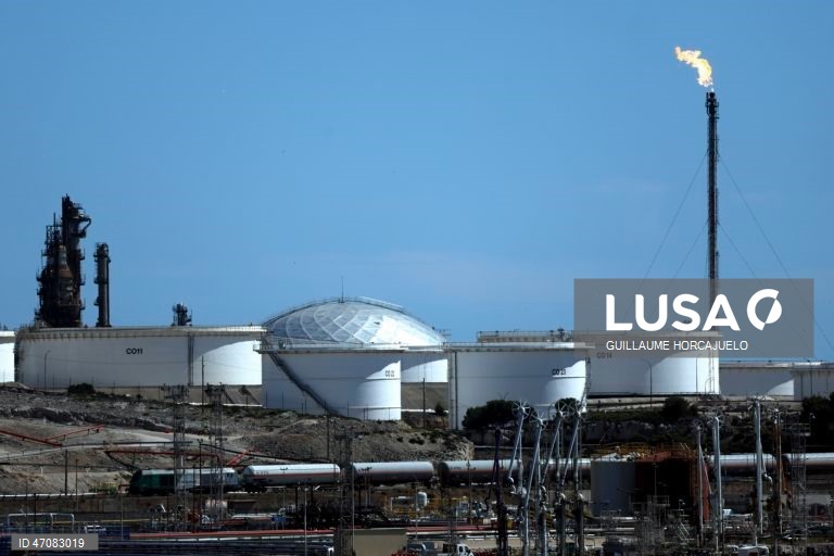 FMI e Banco Mundial alertam para escassez de petróleo sem reabertura rápida de Estreito de Ormuz