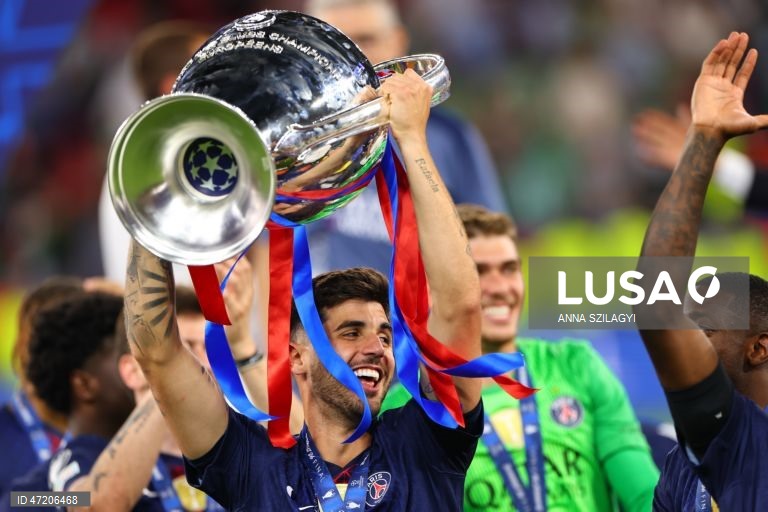 Paris Saint-Germain prolonga ‘reinado’ ao vencer Arsenal na final da ‘Champions’