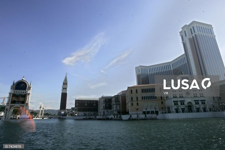 Contas públicas de Macau registam prejuízo antes do reforço de apoios sociais