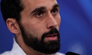 Treinador do Real Madrid garante que “Espanha não é um país racista”