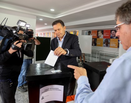 Luís Montenegro reeleito presidente do PSD com 94,8% dos votos